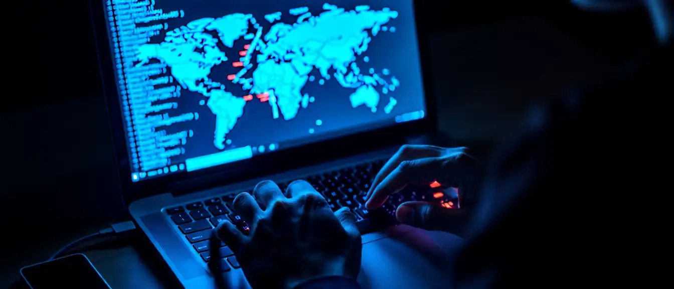 Исследование Hirundo выявило предвзятость и уязвимости в коде ИИ-моделей Qwen3-Coder от компании Alibaba