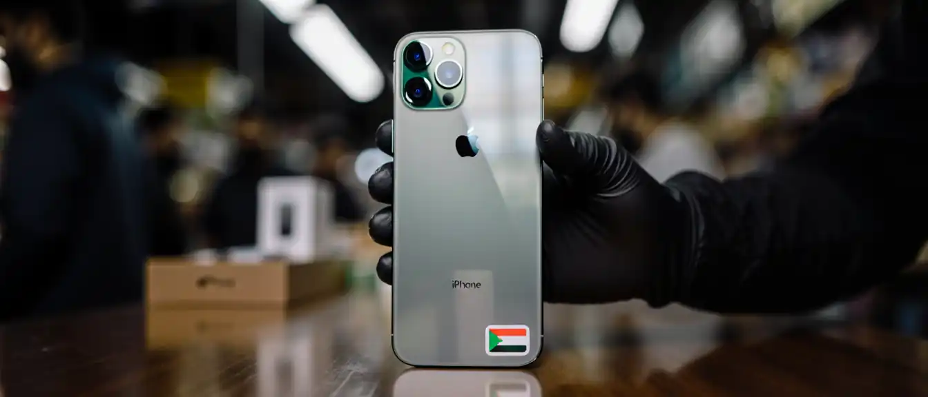 Поставки новых смартфонов iPhone 18 в московский торговый комплекс «Горбушка» осуществляются из Объединенных Арабских Эмиратов