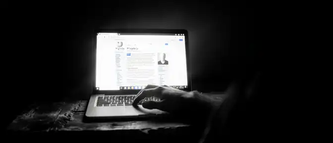 Тень спецслужб над знаниями: сооснователь Wikipedia обвинил проект в пропаганде ЦРУ
