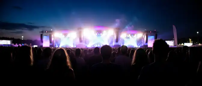 Музыкальный драйв и мир фантазий: что ждет посетителей масштабного VK Fest на ВДНХ