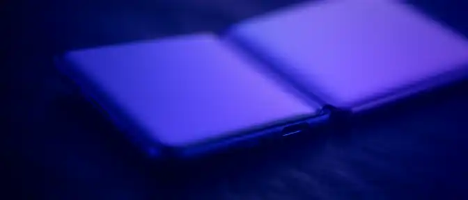 Новая эра гибкости: Samsung представила флагманскую линейку складных смартфонов и умных часов