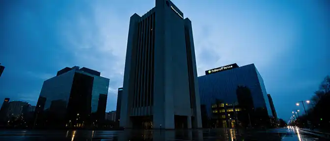 Конец эпохи безнаказанности: банки и МФО под прицелом приставов