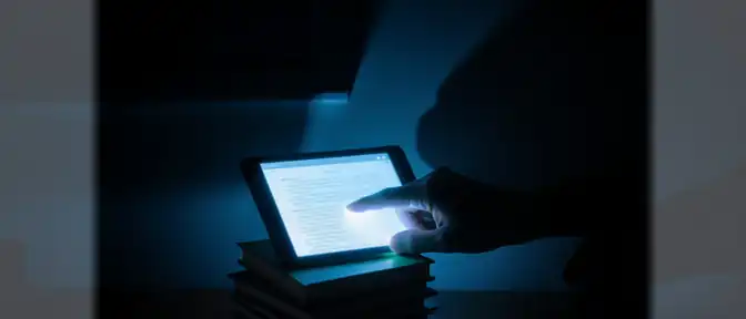 Под прицелом цензуры: как «Эксмо-АСТ» выстраивает систему тотального контроля над книжным контентом