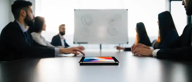 Глава маркетинга Apple Грег Джозвиак анонсировал масштабное обновление линейки iPad mini перед мероприятием Pro and Tell