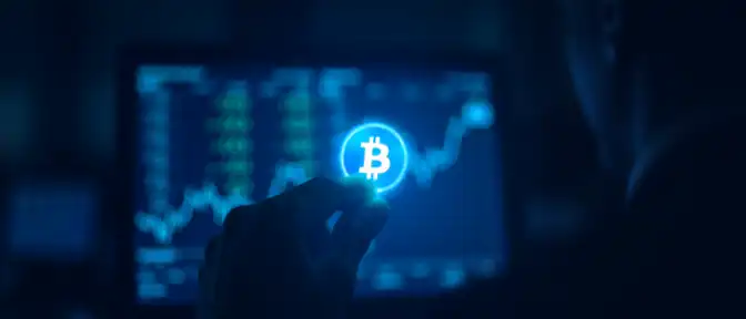 Московская биржа планирует использовать расчетные инструменты, привязанные к курсу доллара, для новых торгов криптовалютой