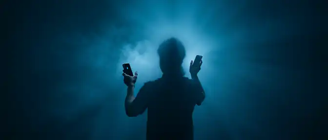 Низкий потребительский спрос на складной iPhone Duo в России прогнозирует экономист Ахмед Юсупов