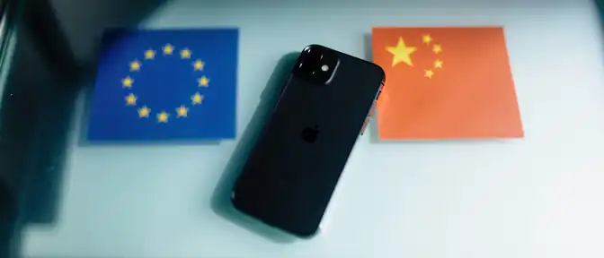 Регуляторные барьеры: почему обновленный голосовой помощник Apple окажется недоступен в ряде регионов