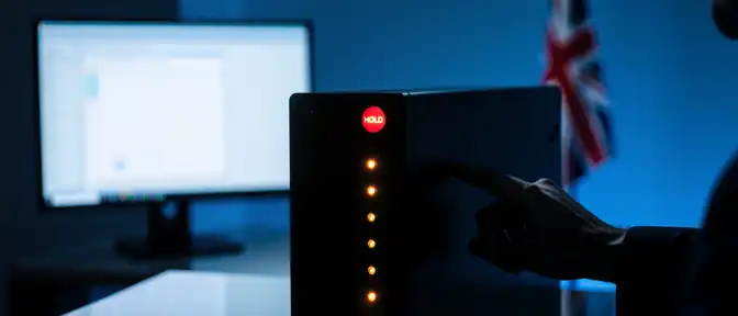 Вашингтон ограничивает доступ британских регуляторов к новым разработкам компаний OpenAI и Anthropic ради защиты технологического лидерства США
