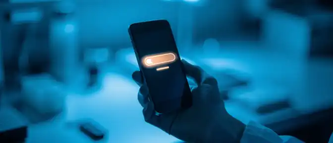 Возможные сложности с активацией iPhone Duo могут оказаться временным техническим сбоем по мнению эксперта Владимира Зыкова